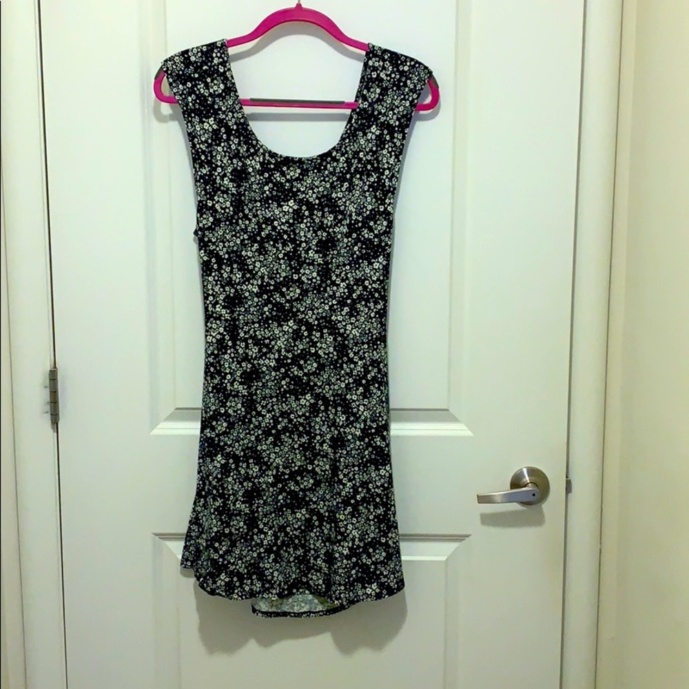 American Eagle Sleeveless Floral Dress